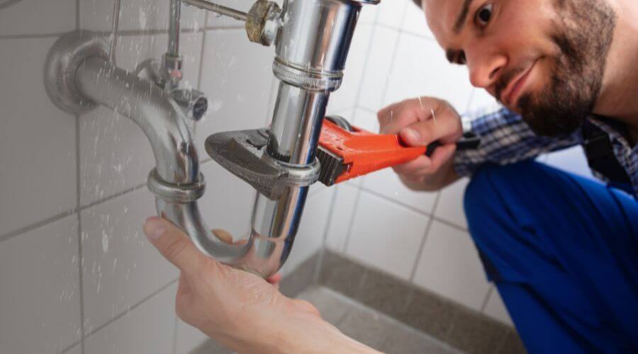 Local annual plumbing maintenance in Naponee, NE